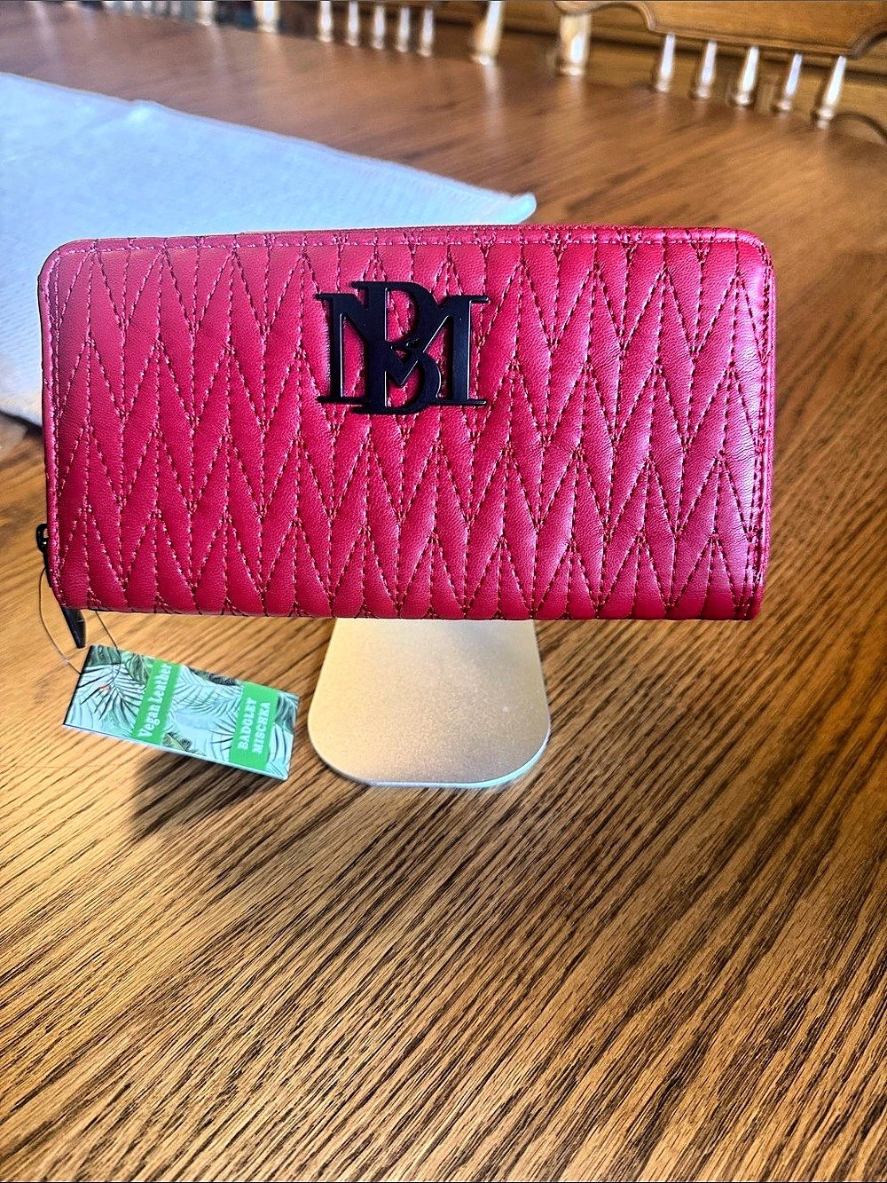Badgley Mischka Quilted Wristlet Wallet in Red